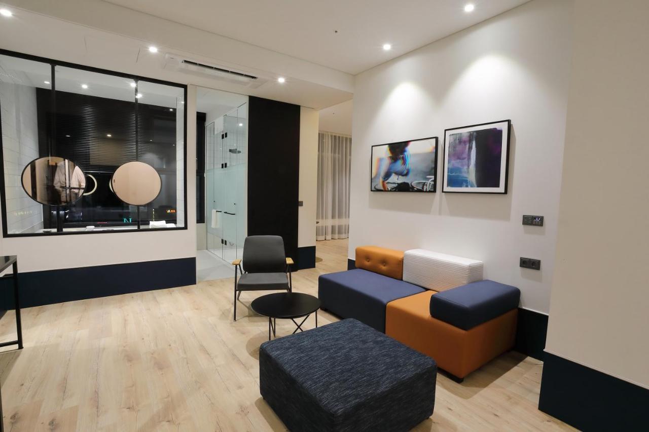 Orchid Hotel Wonju Esterno foto