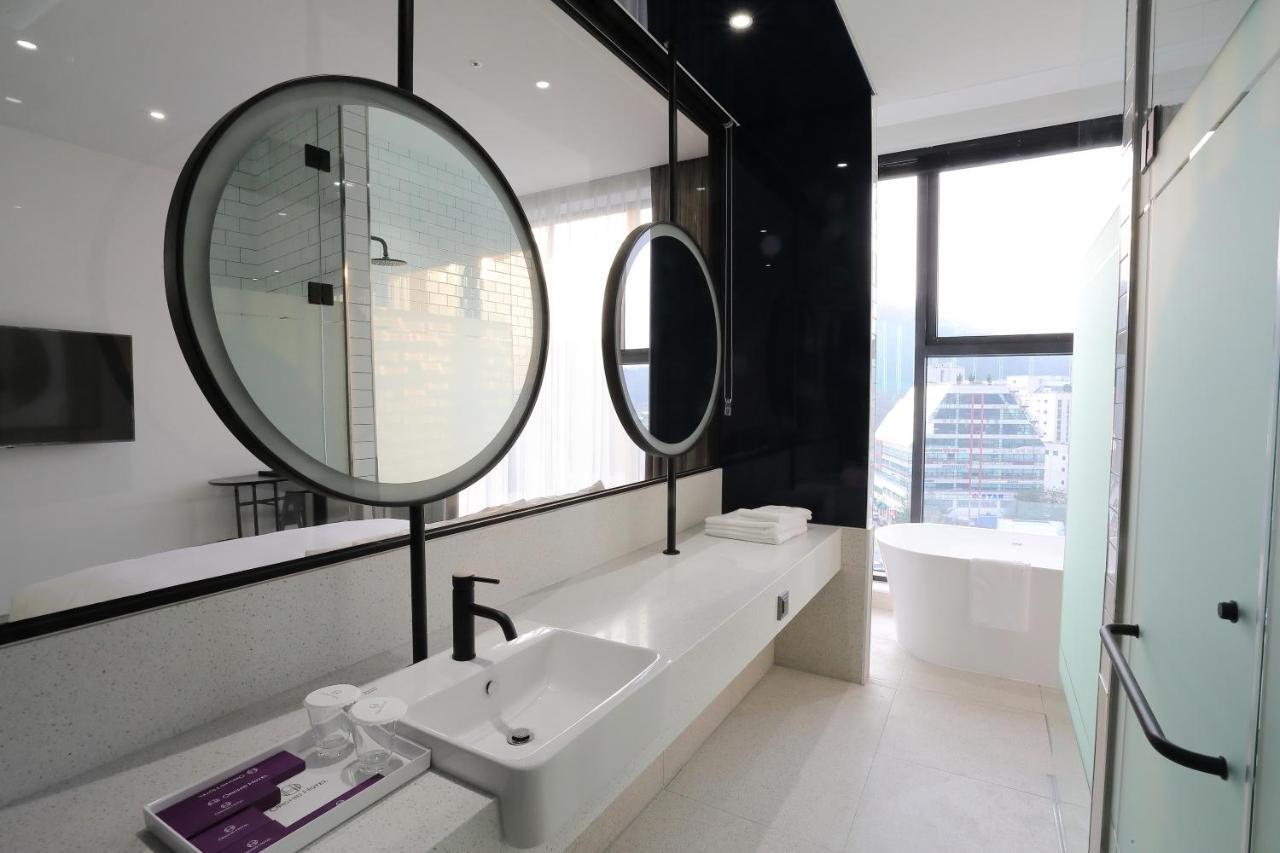 Orchid Hotel Wonju Esterno foto